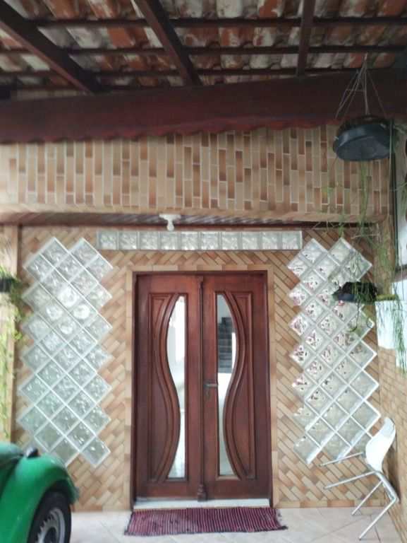 Sobrado em Praia Grande, no bairro Guilhermina