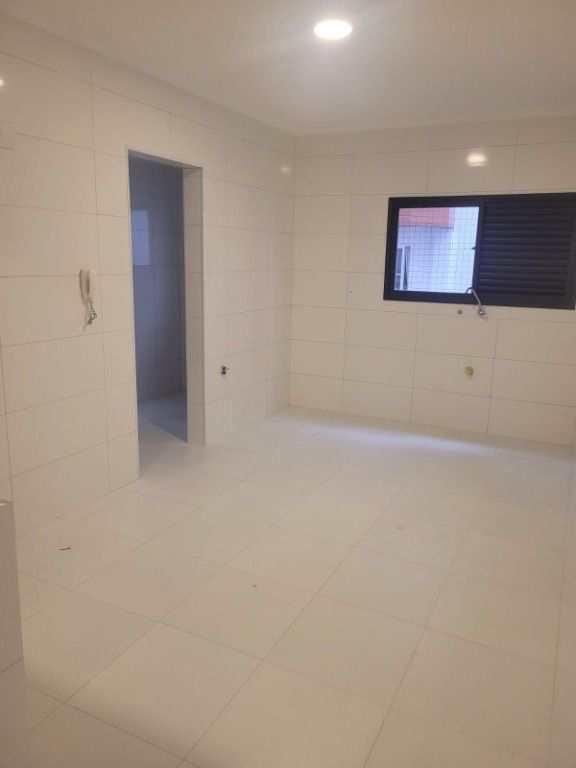 Apartamento em Praia Grande, no bairro Guilhermina