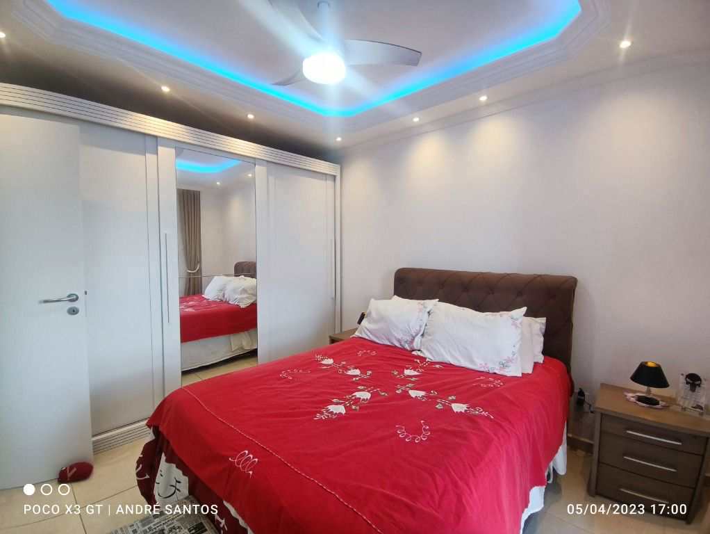 Apartamento em Praia Grande, no bairro Ocian