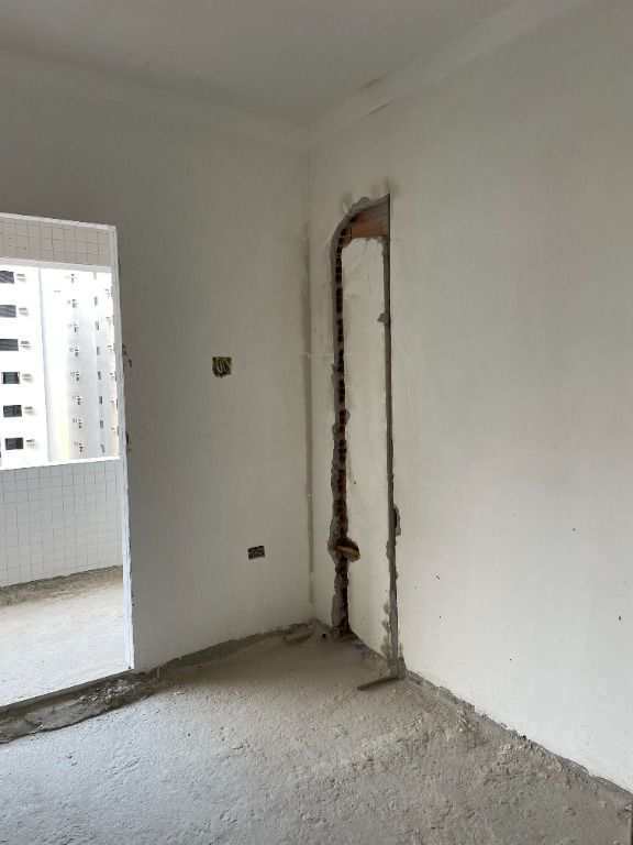 Apartamento em Praia Grande, no bairro Tupi