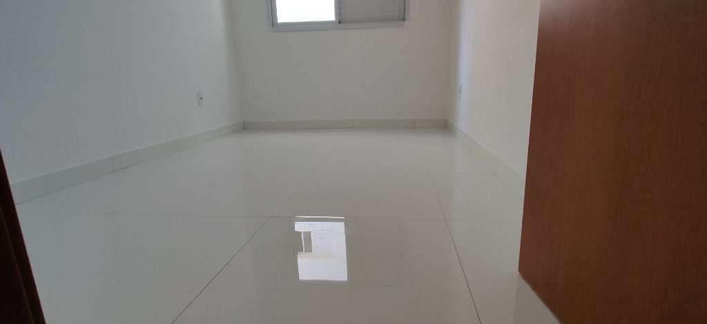 Apartamento em Praia Grande, no bairro Boqueirão