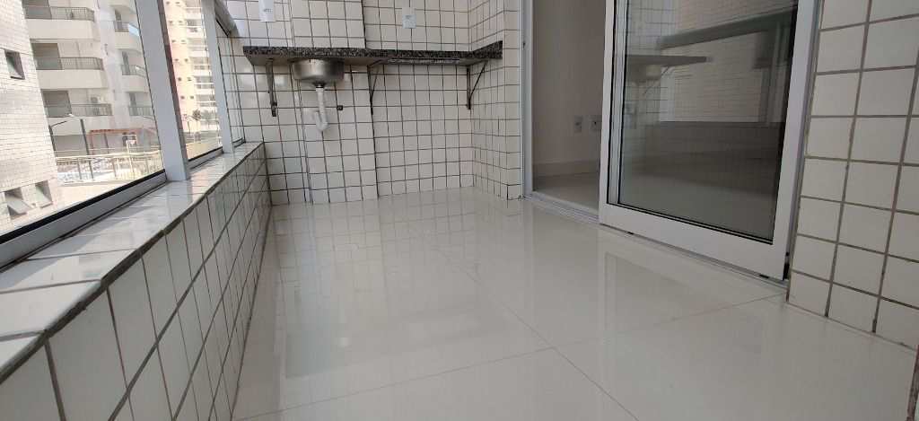 Apartamento em Praia Grande, no bairro Boqueirão