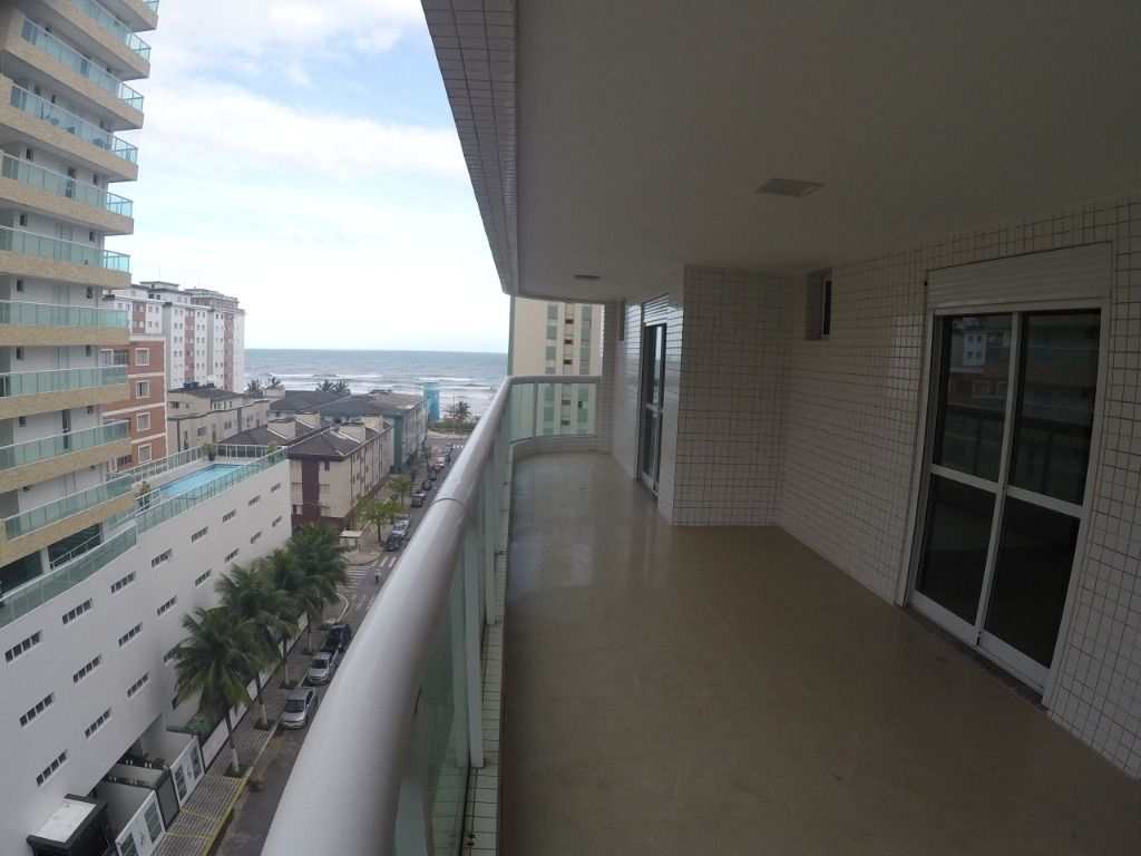 Apartamento em Praia Grande, no bairro Tupi