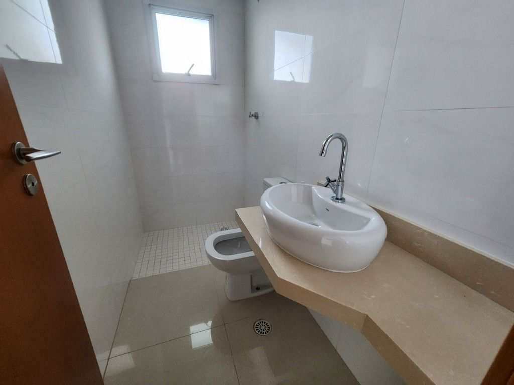 Apartamento em Praia Grande, no bairro Guilhermina