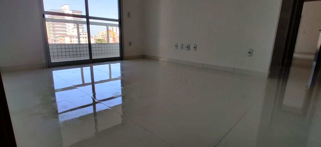 Apartamento em Praia Grande, no bairro Boqueirão