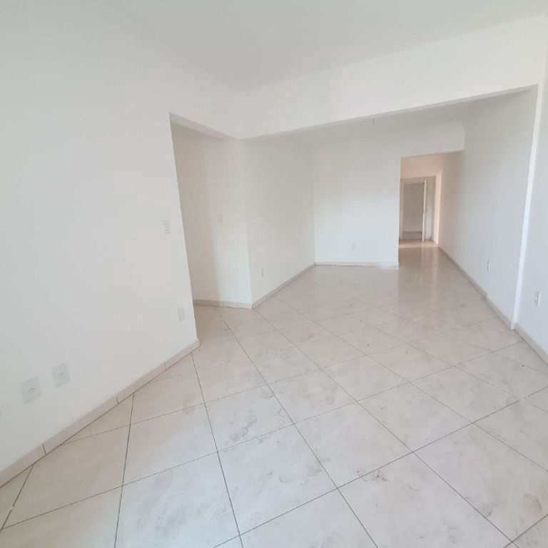 Apartamento em Praia Grande, no bairro Guilhermina