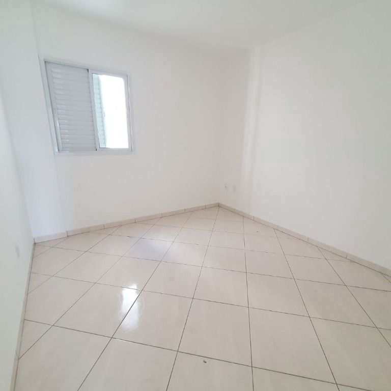 Apartamento em Praia Grande, no bairro Guilhermina