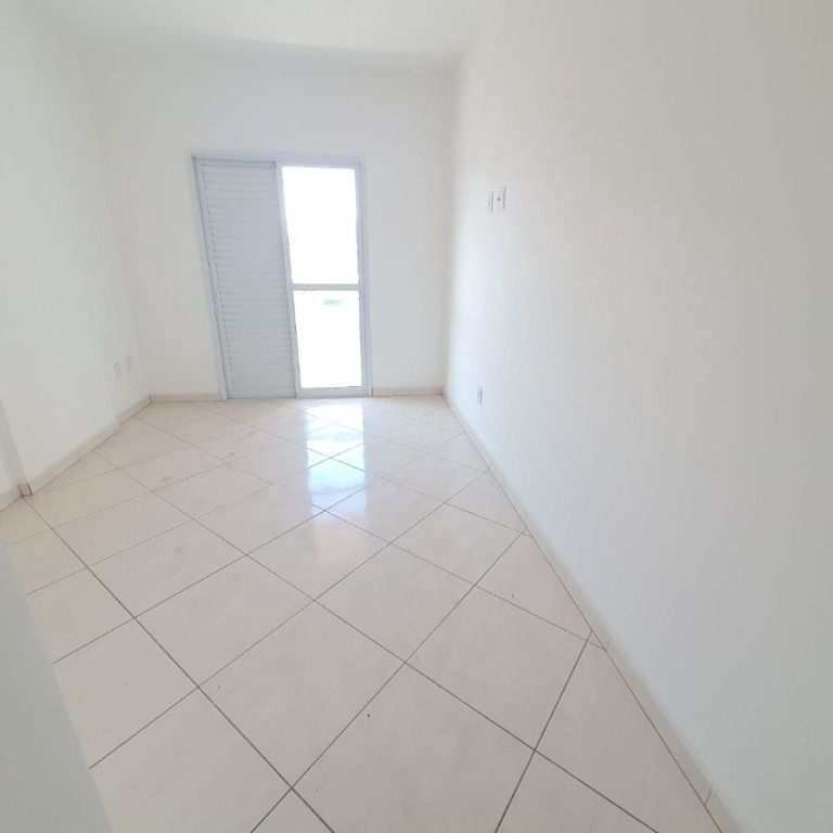Apartamento em Praia Grande, no bairro Guilhermina