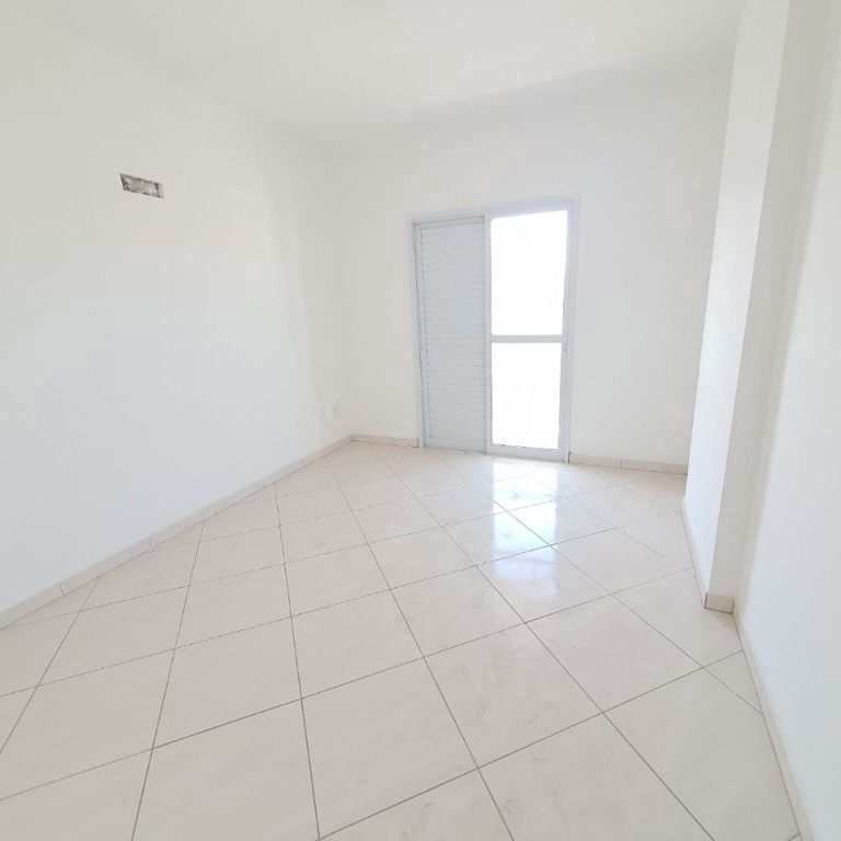 Apartamento em Praia Grande, no bairro Guilhermina