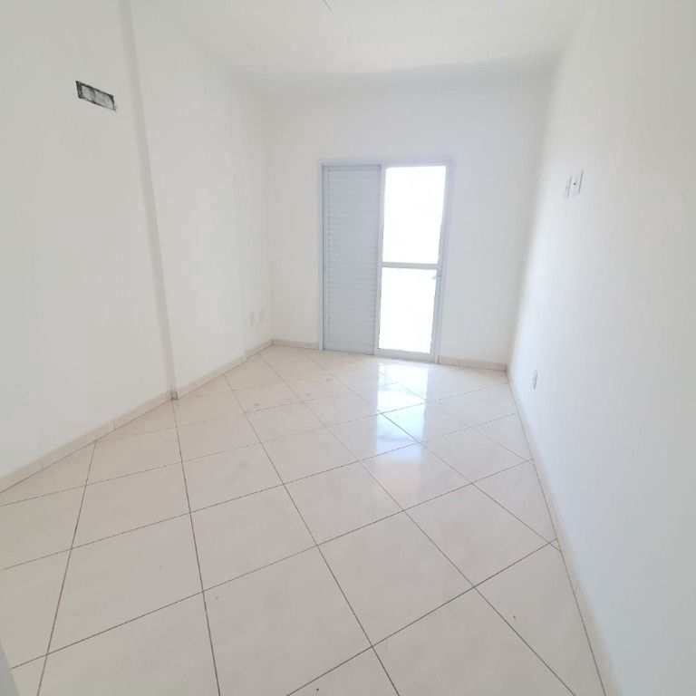 Apartamento em Praia Grande, no bairro Guilhermina