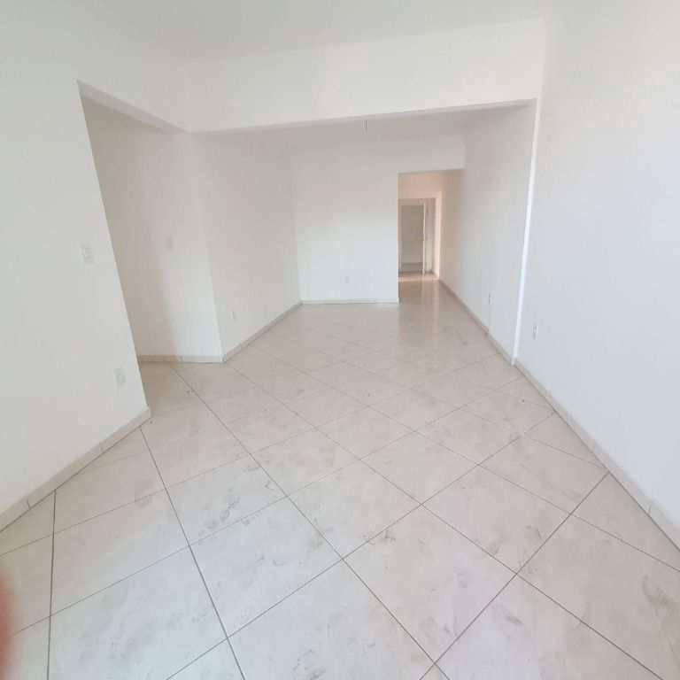 Apartamento em Praia Grande, no bairro Guilhermina