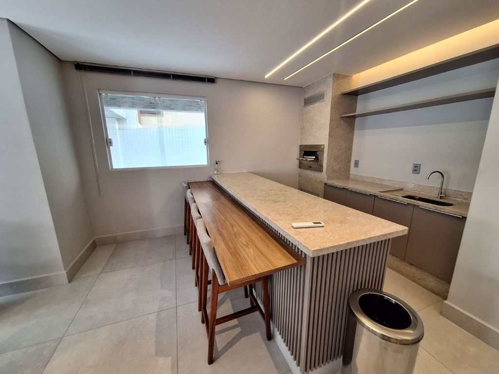 Apartamento em Praia Grande, no bairro Guilhermina