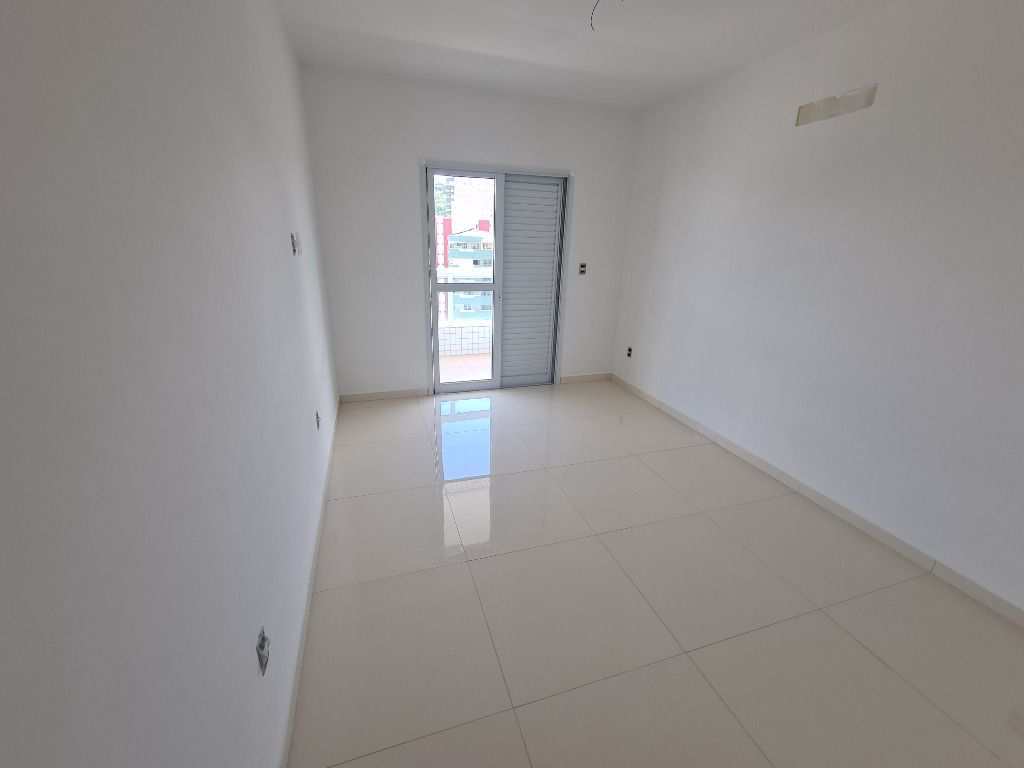 Apartamento em Praia Grande, no bairro Canto do Forte
