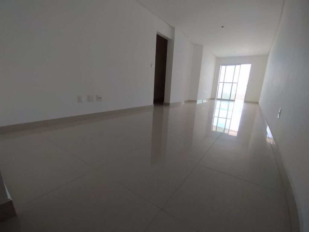 Apartamento em Praia Grande, no bairro Guilhermina
