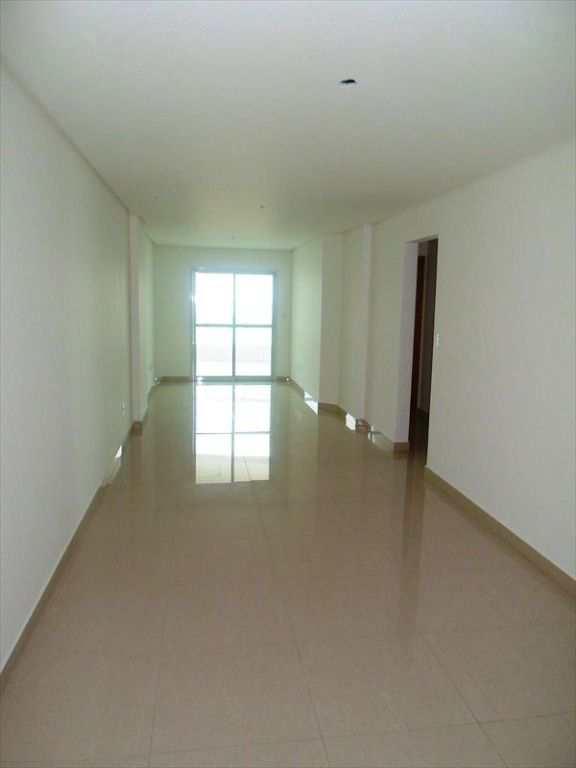 Apartamento em Praia Grande, no bairro Guilhermina