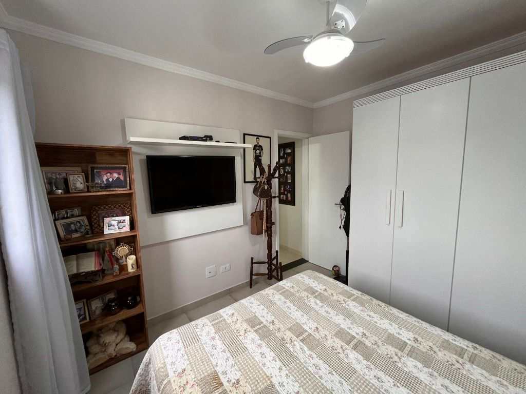 Apartamento em Praia Grande, no bairro Canto do Forte
