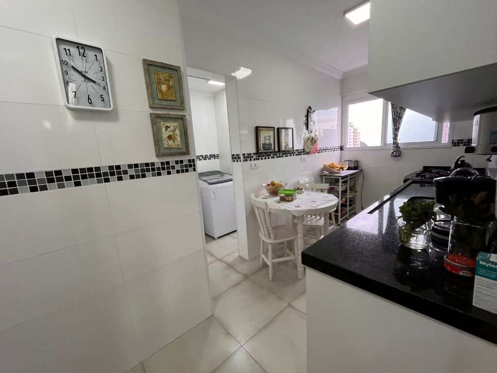 Apartamento em Praia Grande, no bairro Canto do Forte