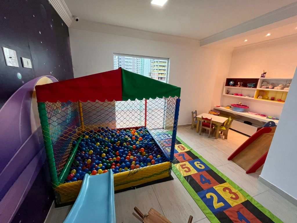 Apartamento em Praia Grande, no bairro Canto do Forte