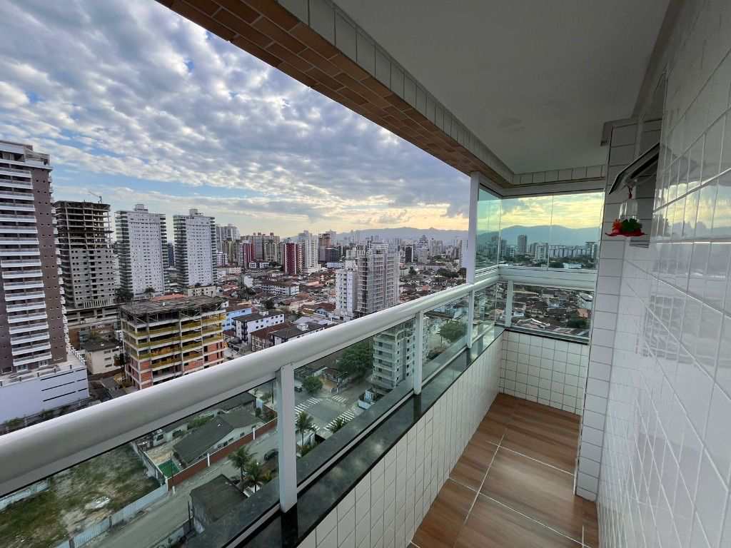 Apartamento em Praia Grande, no bairro Canto do Forte