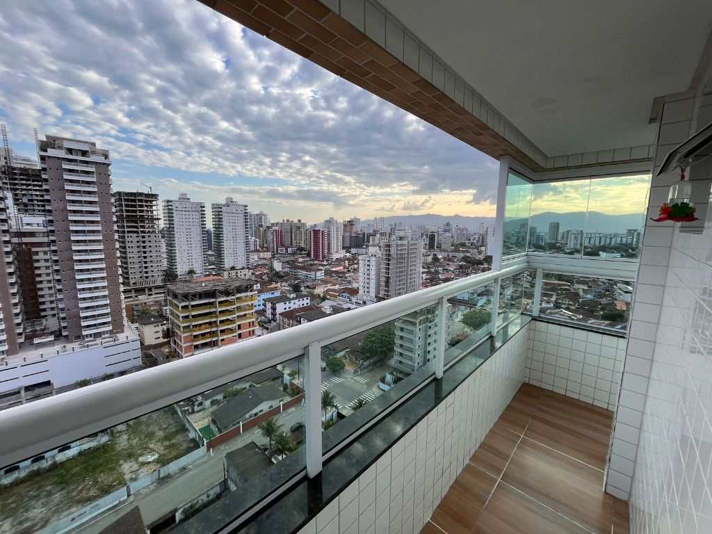 Apartamento em Praia Grande, no bairro Canto do Forte