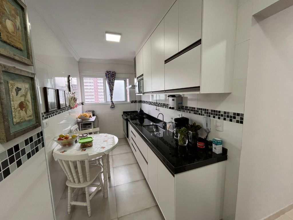 Apartamento em Praia Grande, no bairro Canto do Forte