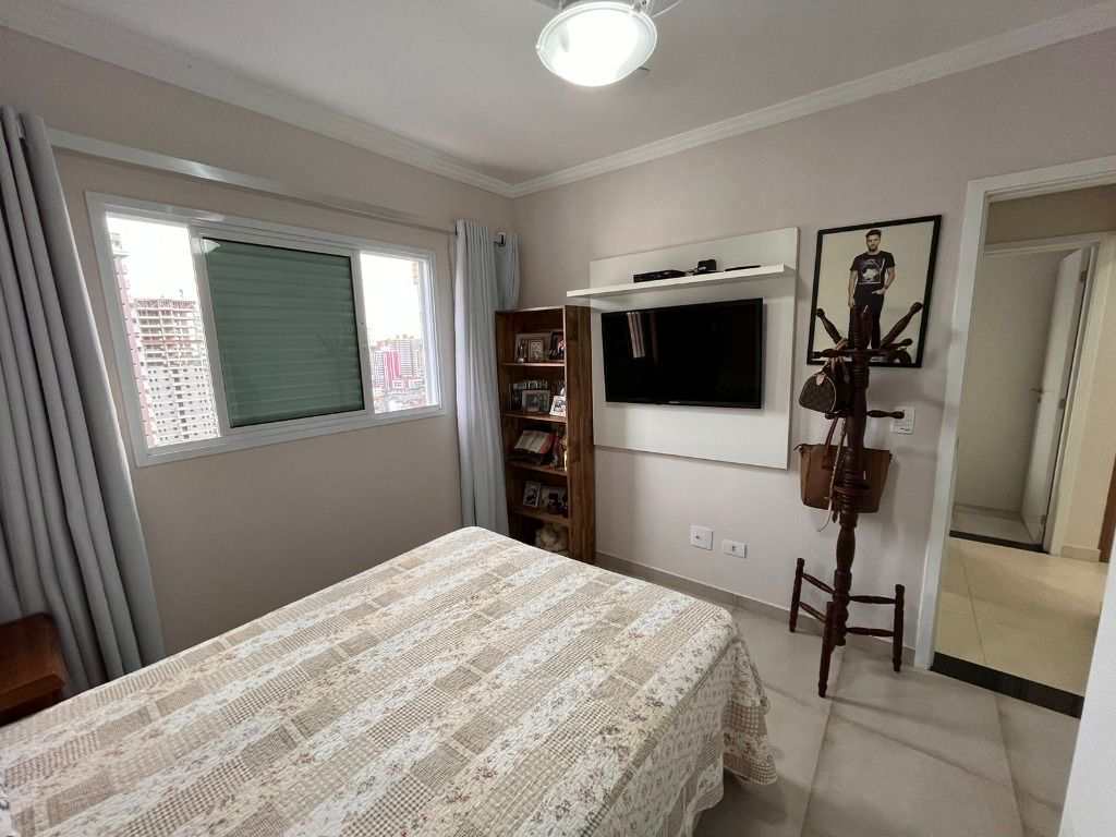 Apartamento em Praia Grande, no bairro Canto do Forte