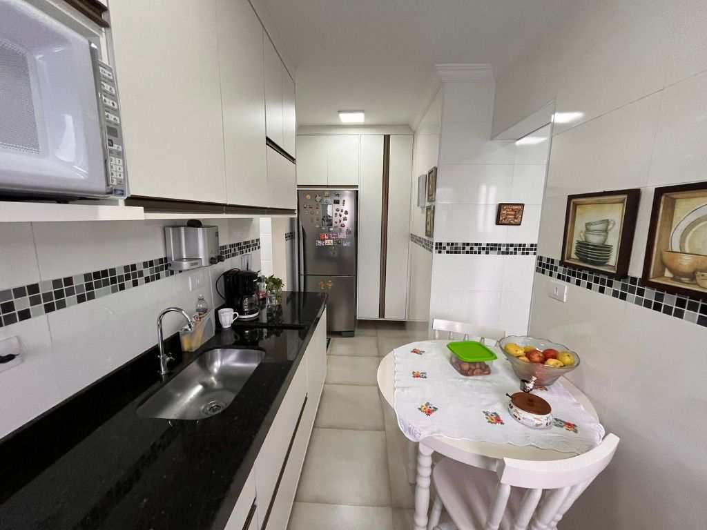 Apartamento em Praia Grande, no bairro Canto do Forte