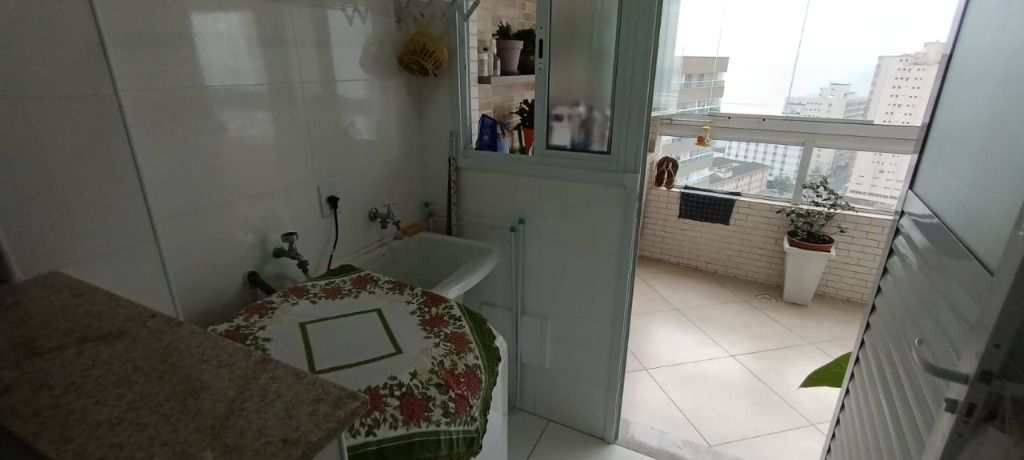 Apartamento em Praia Grande, no bairro Canto do Forte