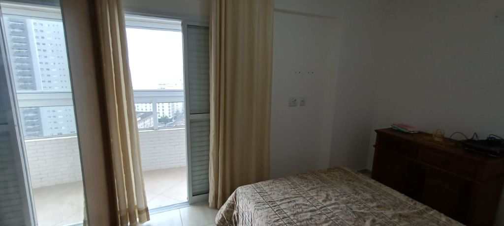 Apartamento em Praia Grande, no bairro Canto do Forte