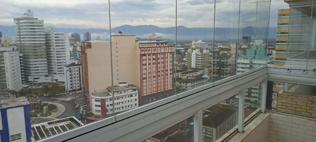 Apartamento em Praia Grande, no bairro Canto do Forte