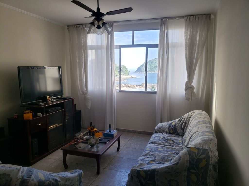 Apartamento em São Vicente, no bairro Itararé