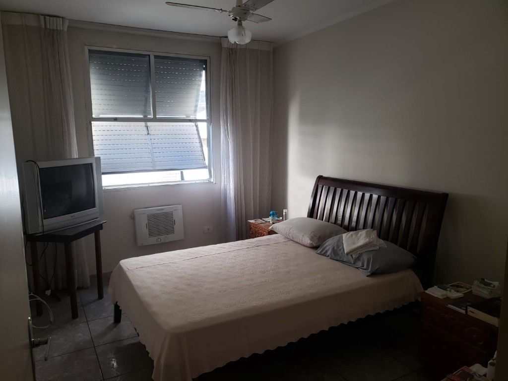 Apartamento em São Vicente, no bairro Itararé