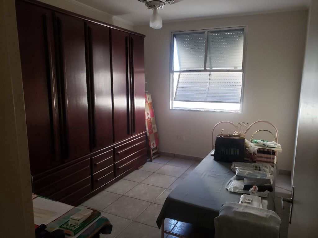 Apartamento em São Vicente, no bairro Itararé