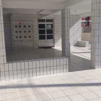 Apartamento em Praia Grande, bairro Vila Guilhermina