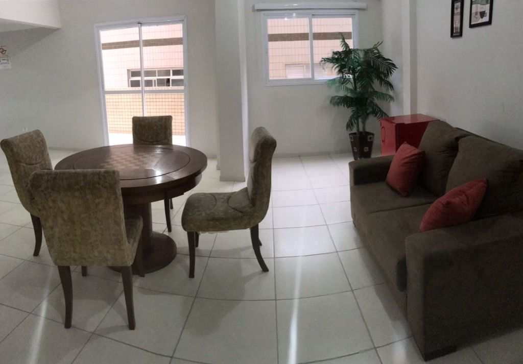 Apartamento em Praia Grande, no bairro Canto do Forte