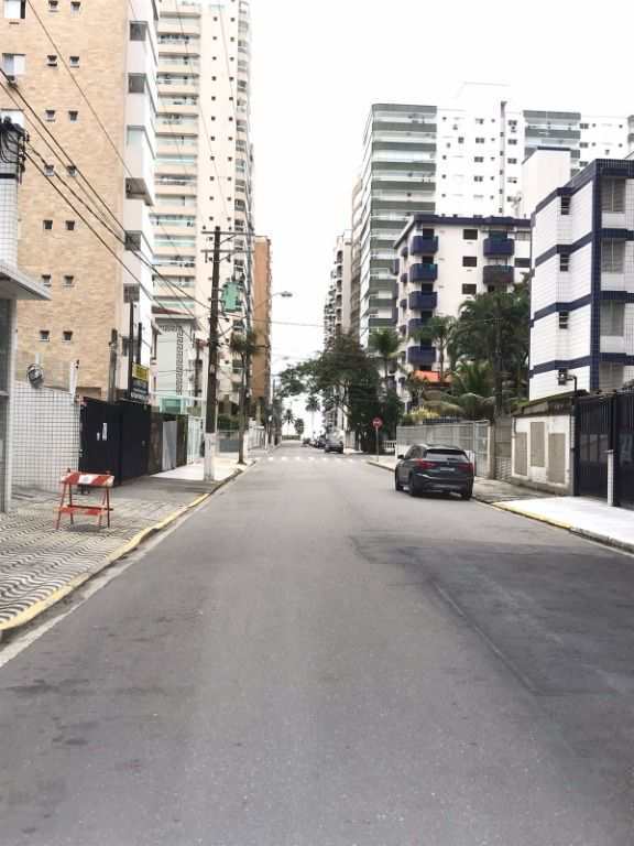 Apartamento em Praia Grande, no bairro Canto do Forte