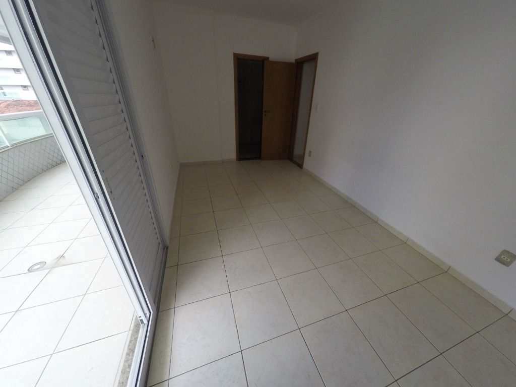 Apartamento em Praia Grande, no bairro Tupi