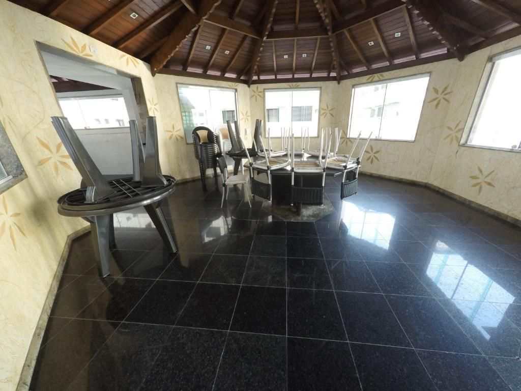 Apartamento em Praia Grande, no bairro Tupi