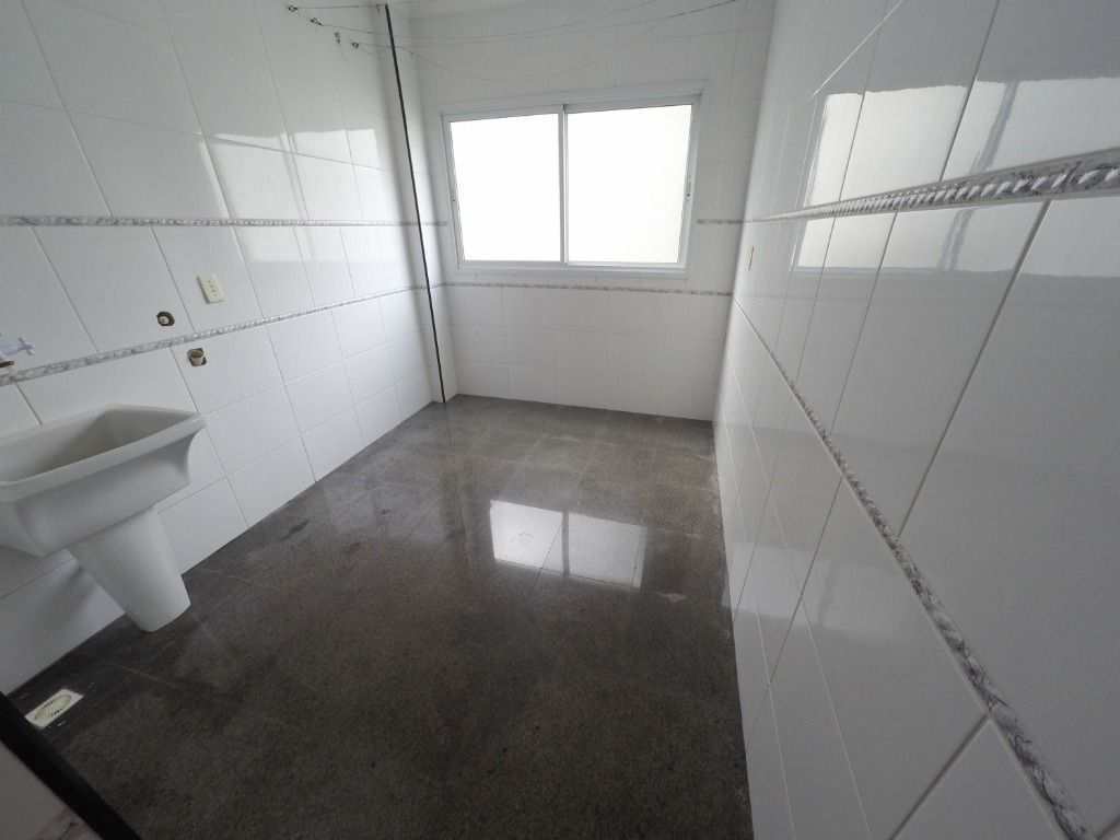 Apartamento em Praia Grande, no bairro Tupi