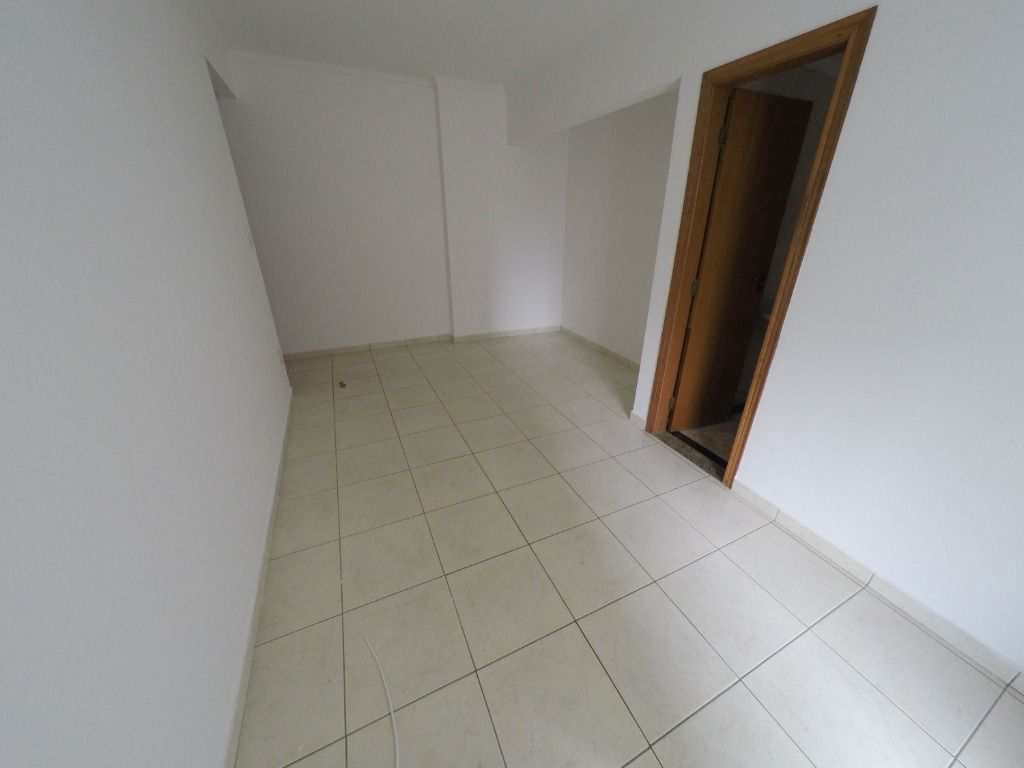 Apartamento em Praia Grande, no bairro Tupi