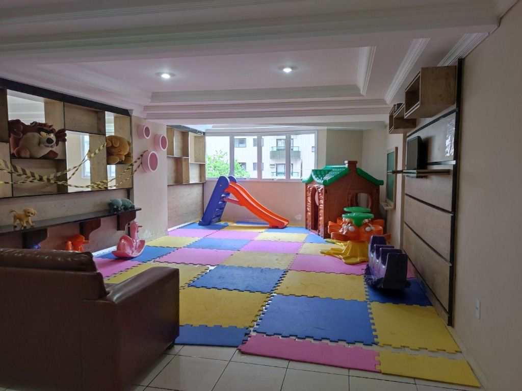 Apartamento em Praia Grande, no bairro Tupi