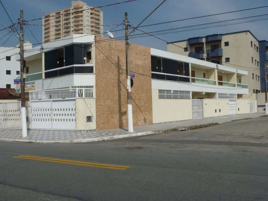 Casa em Praia Grande, no bairro Aviação