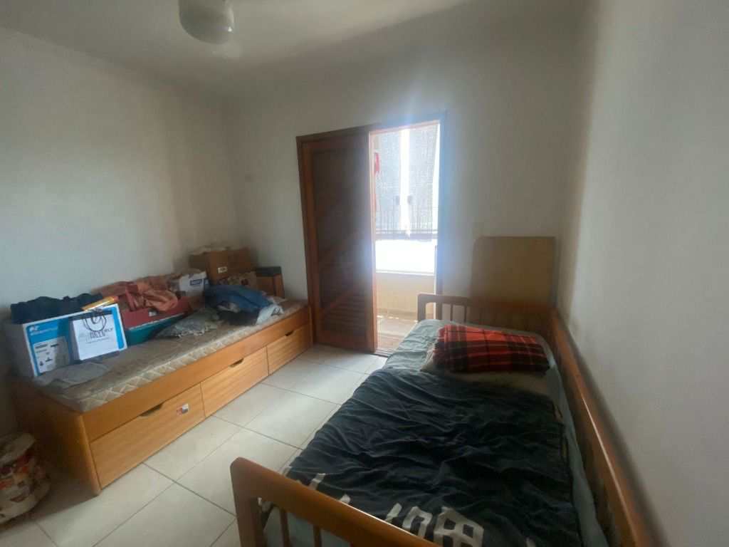 Casa em Praia Grande, no bairro Aviação