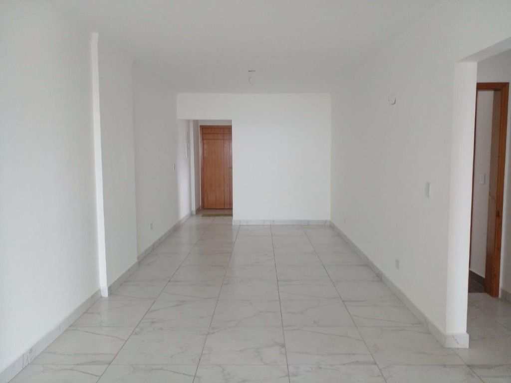 Apartamento em Praia Grande, no bairro Boqueirão