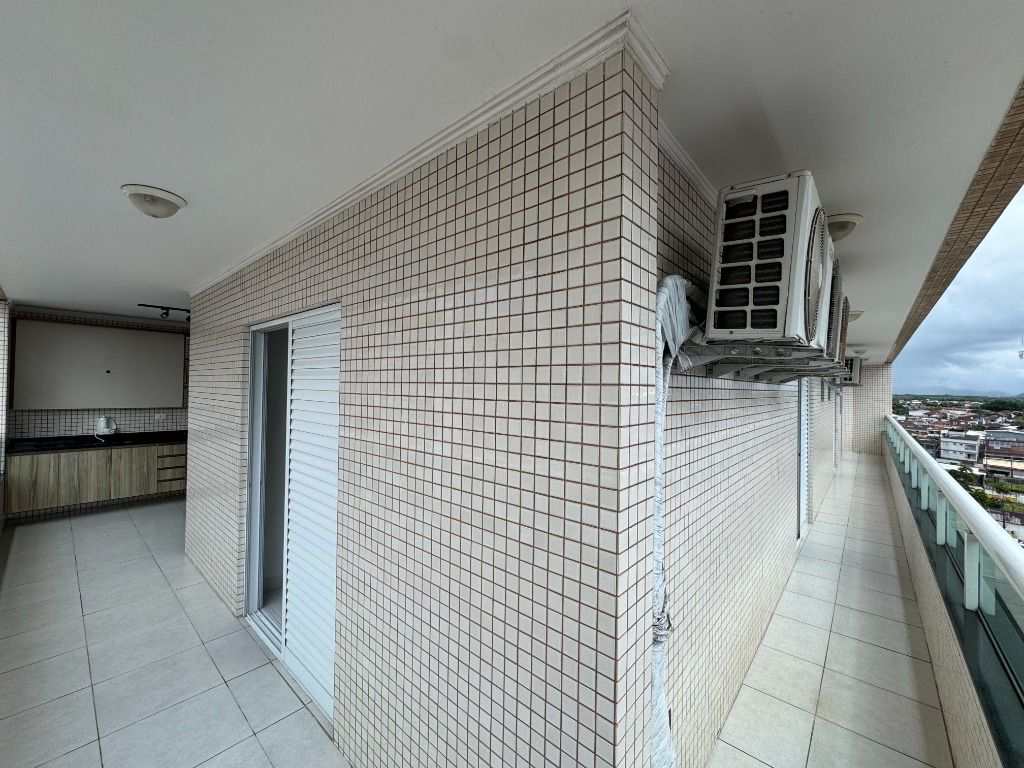 Apartamento em Praia Grande, no bairro Boqueirão