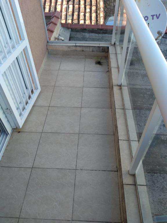 Sobrado em Praia Grande, no bairro Guilhermina