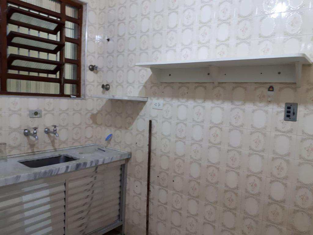 Casa em Praia Grande, no bairro Guilhermina