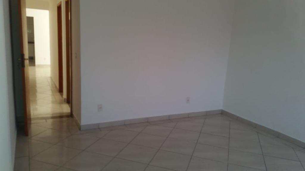 Apartamento em Praia Grande, no bairro Guilhermina