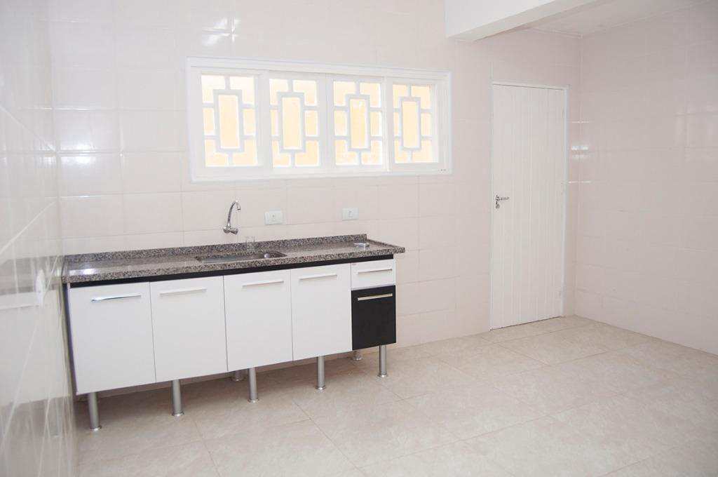 Sobrado em Praia Grande, no bairro Tupi