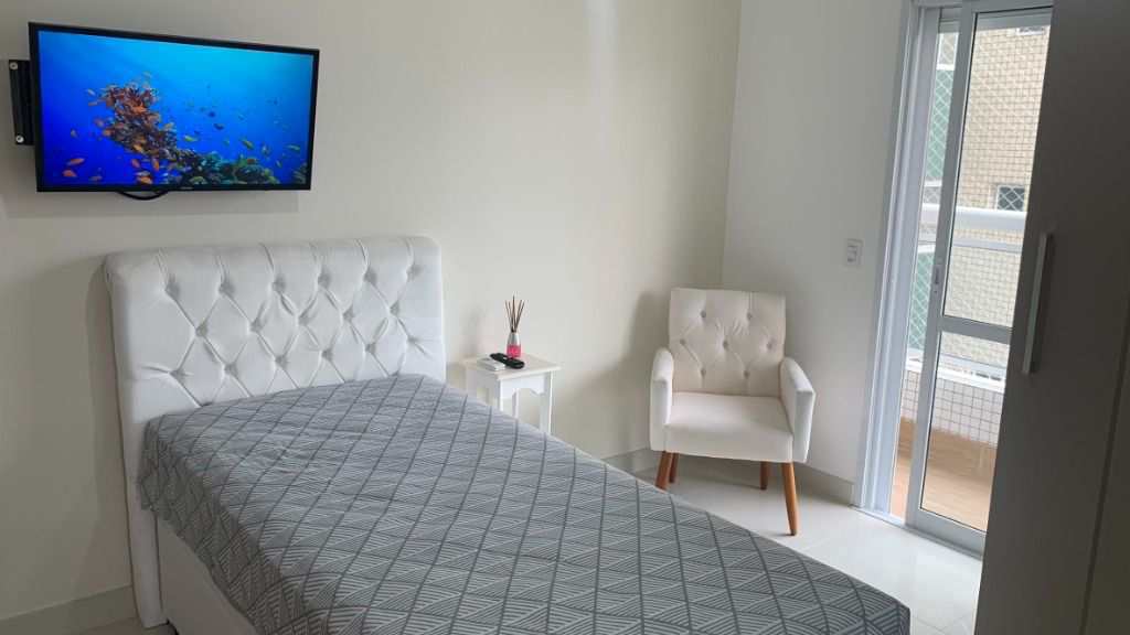 Apartamento em Praia Grande, no bairro Canto do Forte